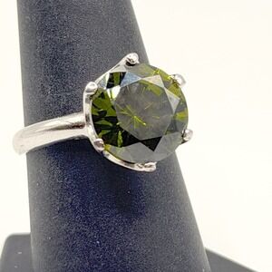Silver Tone Starburst Ring Green Glass Stone Size 8 Celestial Style